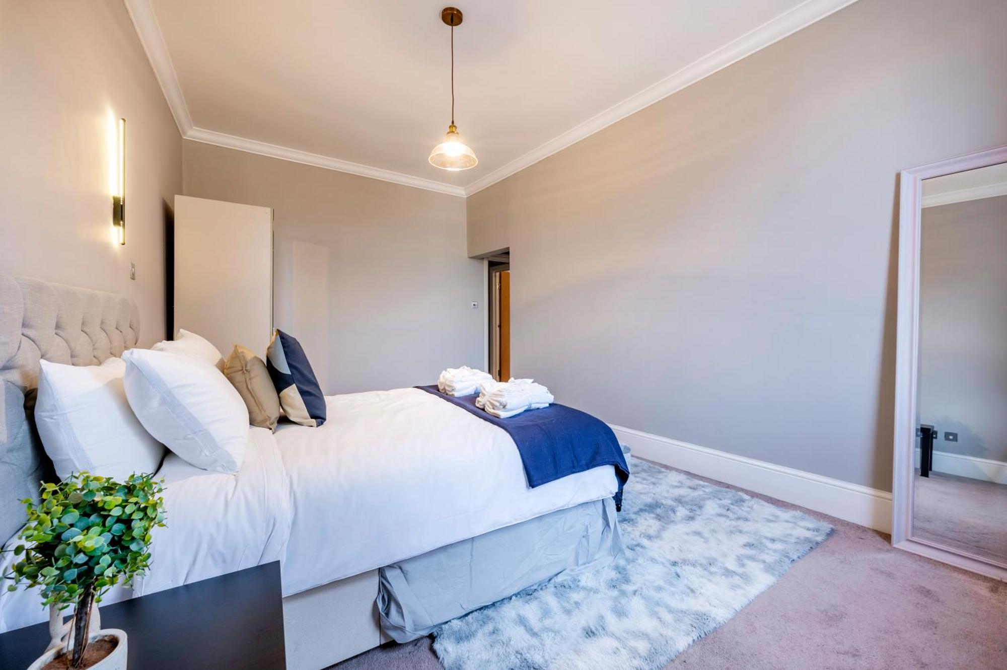 Large 1 Bedroom In Center Of London 3 מראה חיצוני תמונה