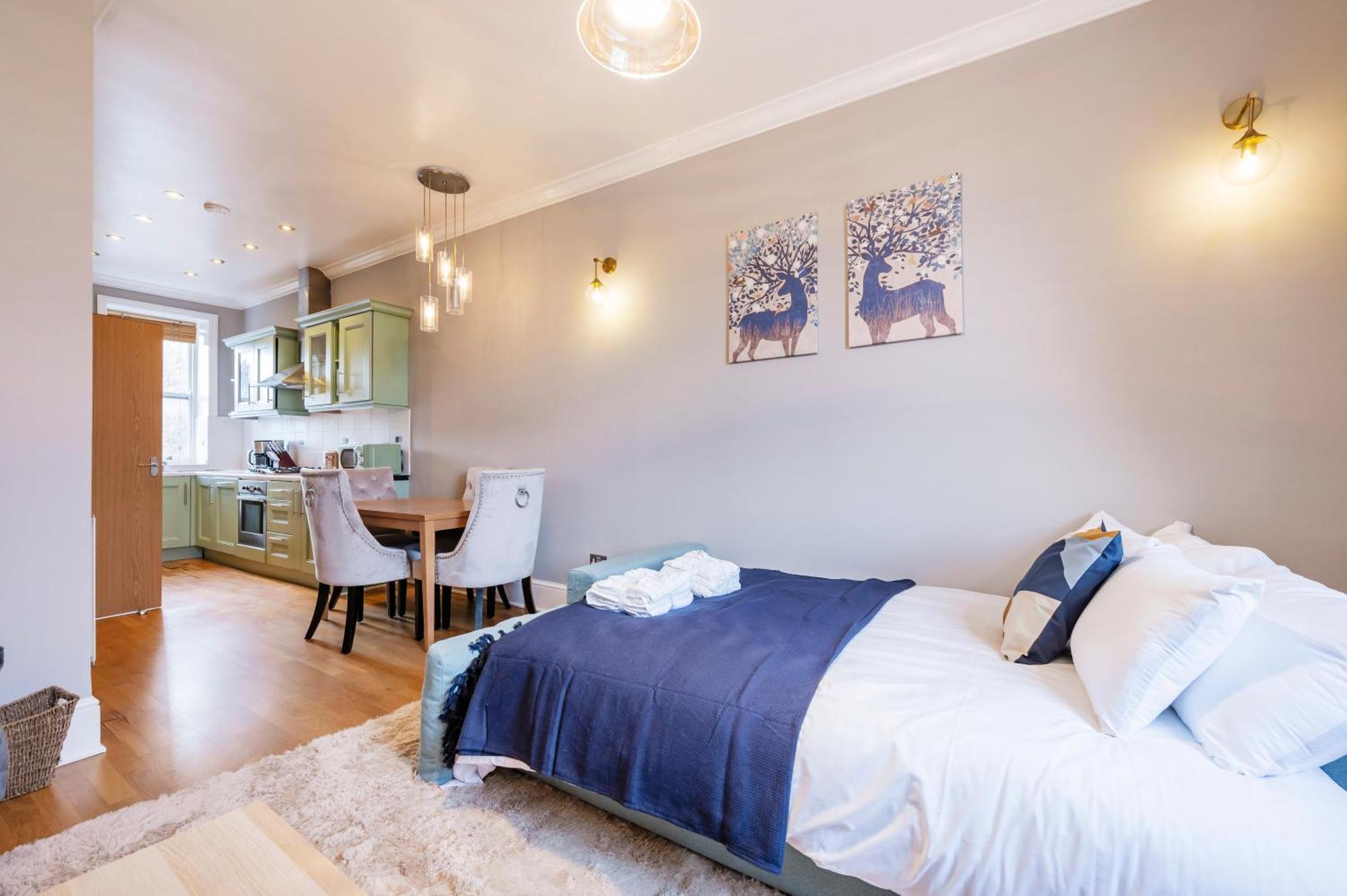 Large 1 Bedroom In Center Of London 3 מראה חיצוני תמונה